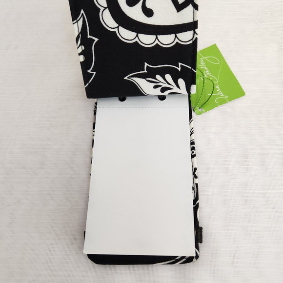 Vera Bradley Wallet Women's Mixed Lot 4 Items 2 Wristlets, 1 Wallet, 1 Memo Pad - Picture 13 of 16